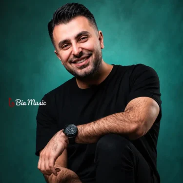 بیوگرافی علیرضا طلیسچی؛ از گروه دونفره تا یکی از محبوب‌ترین خوانندگان پاپ ایران