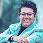 بیوگرافی حجت اشرف زاده؛ از نیشابور و ماه و ماهی تا کمان ابرو و معروف‌ترین آهنگ‌ها