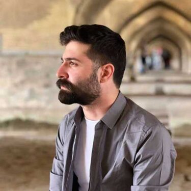 دانلود آهنگ جدید حمید هیراد جمعه شب (دلی)